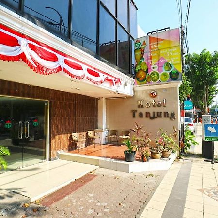 Hotel Tanjung Surabaya Kültér fotó