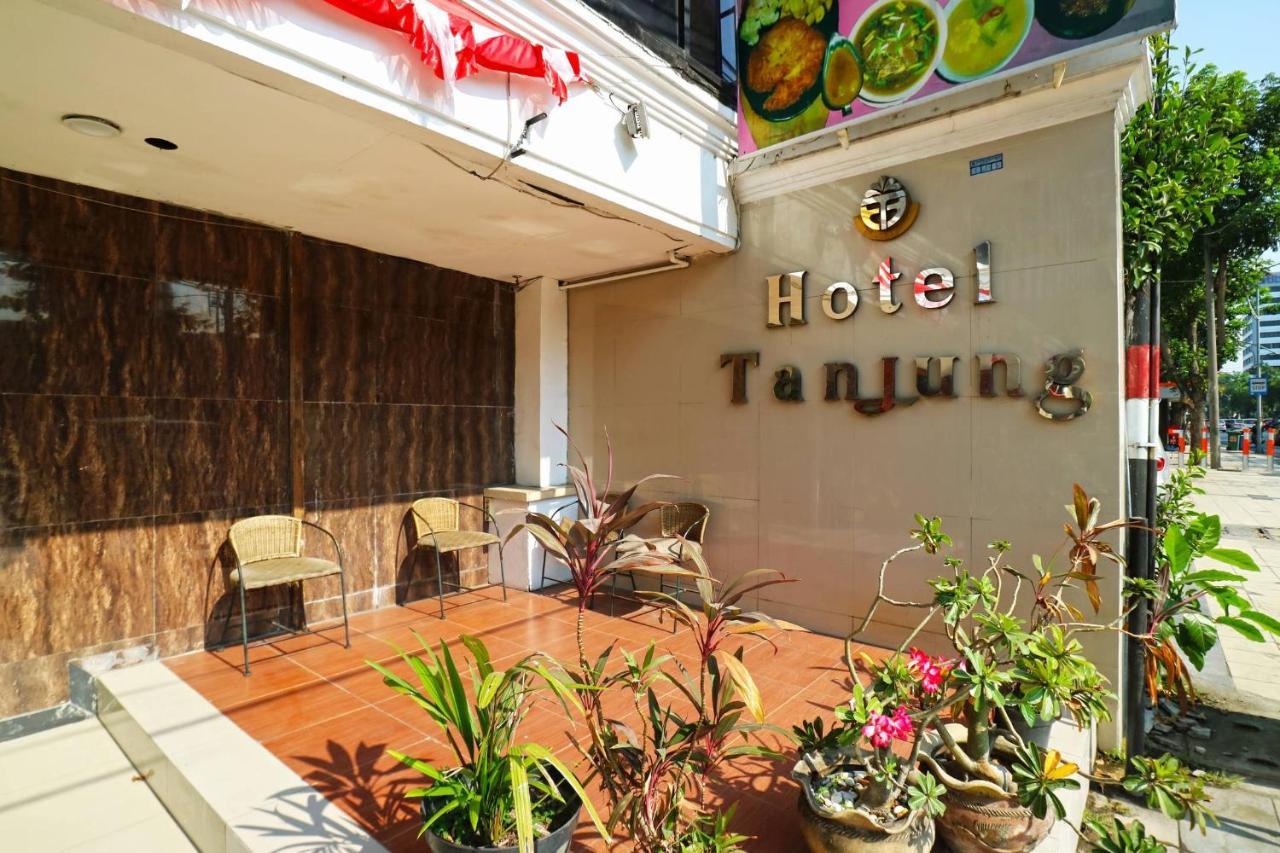 Hotel Tanjung Surabaya Kültér fotó