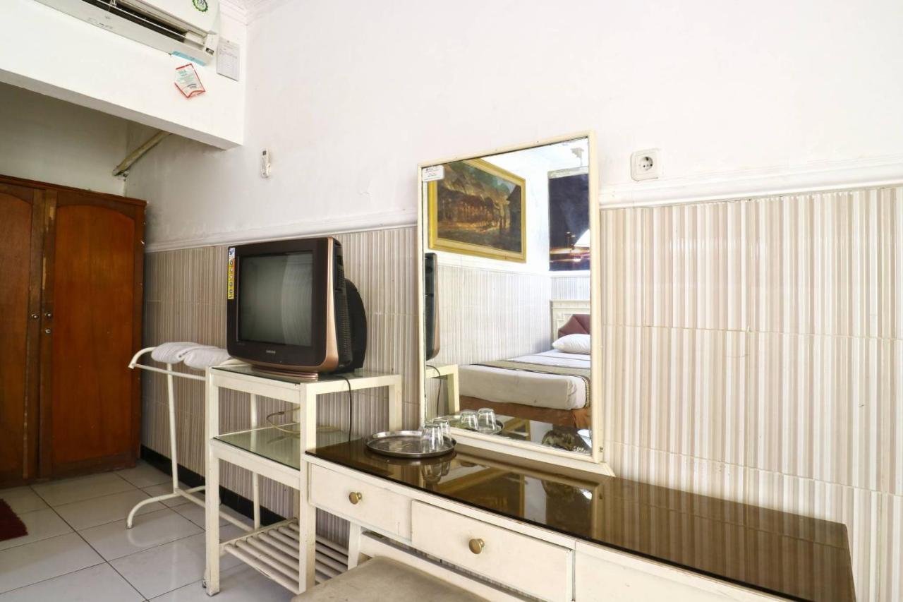 Hotel Tanjung Surabaya Kültér fotó
