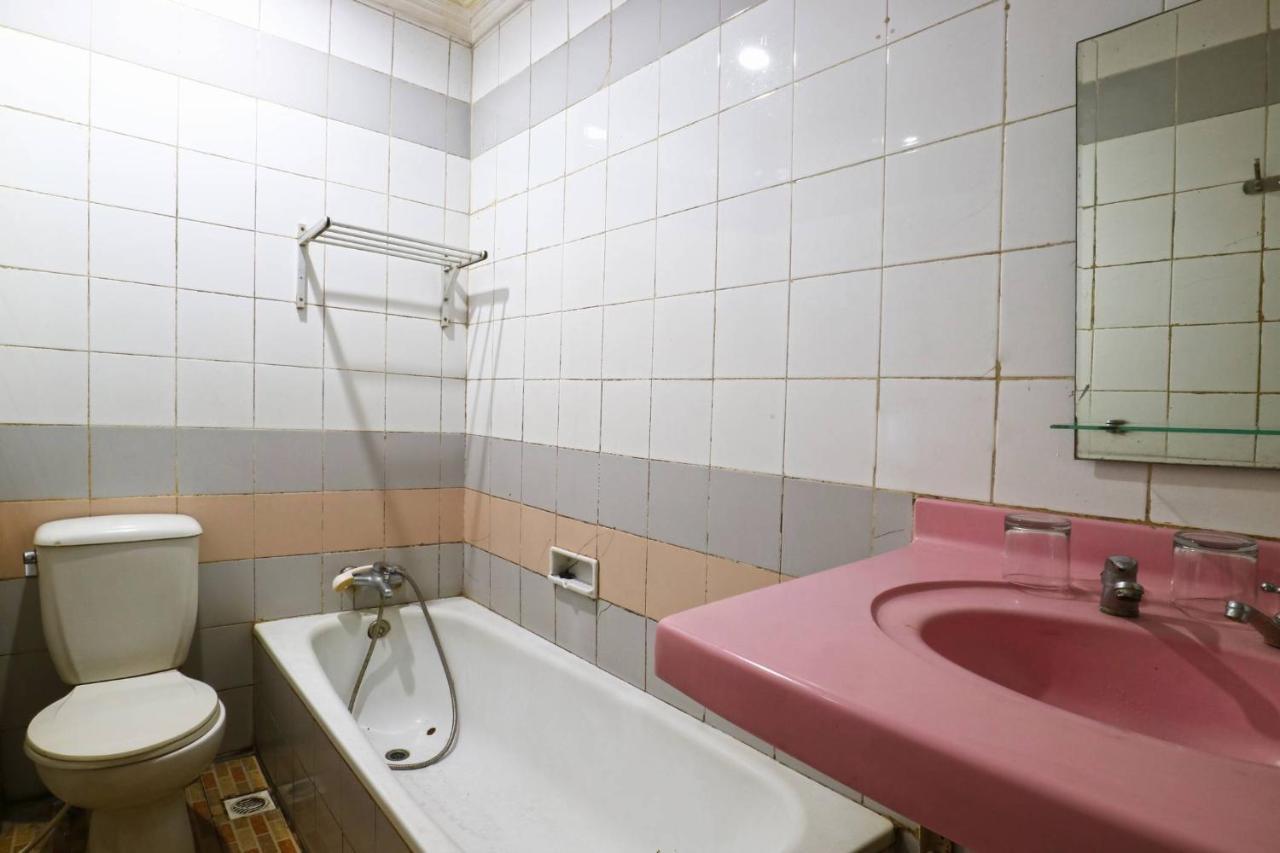 Hotel Tanjung Surabaya Kültér fotó